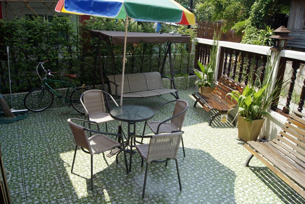 The Corner Inn Chiang Mai Exterior photo